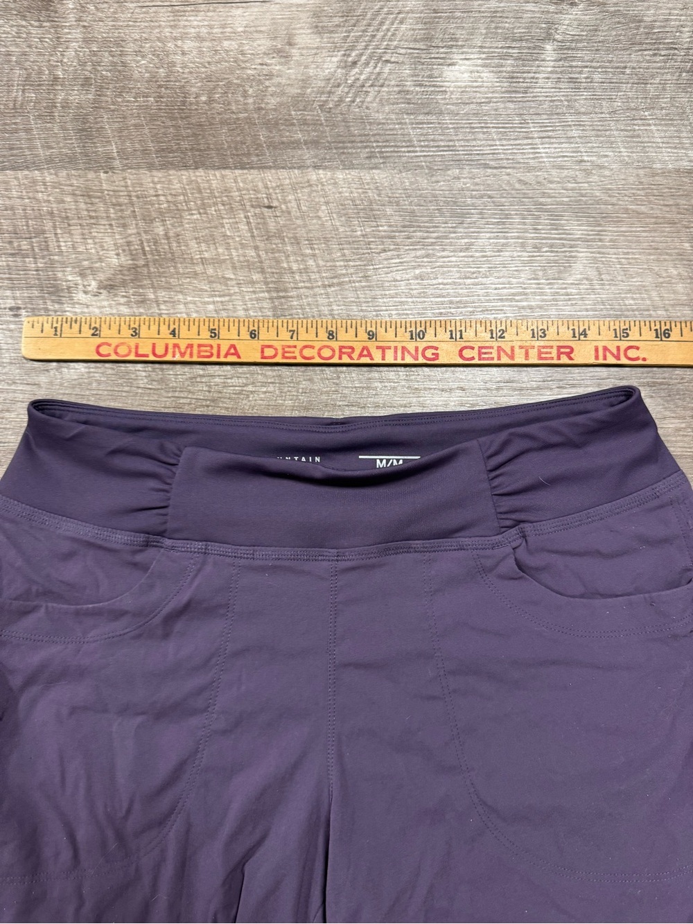 Mountain Hard Wear Purple Athletic Shorts Size Medium - Picture 6 of 7